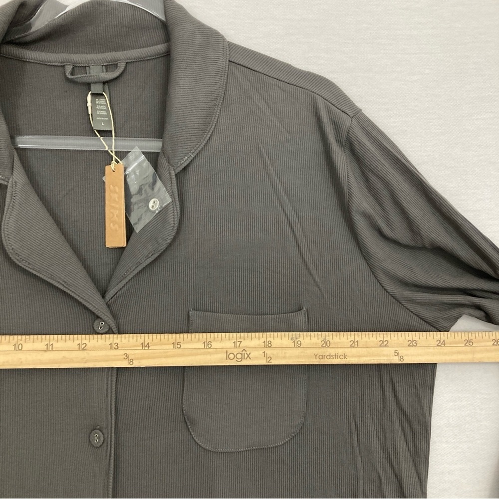 New SKIMS Gray Gunmetal Rib Knit Long Sleeve Button Down Large Loungewear - Picture 4 of 8